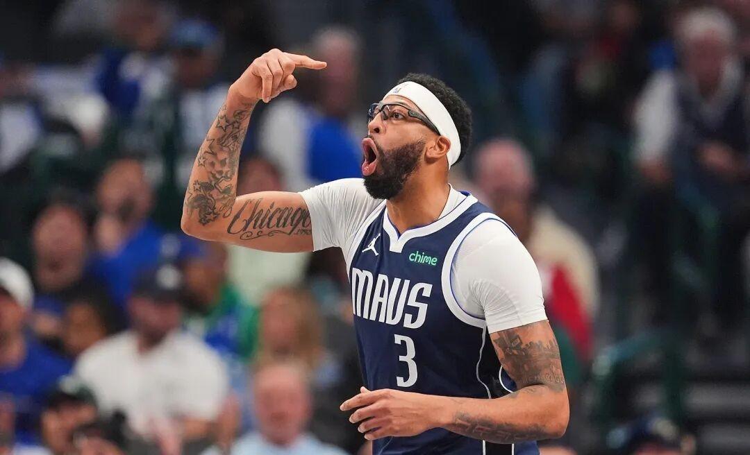 开云体育-浓眉哥在老鹰比赛中大胜，精彩发挥引发热议！的简单介绍